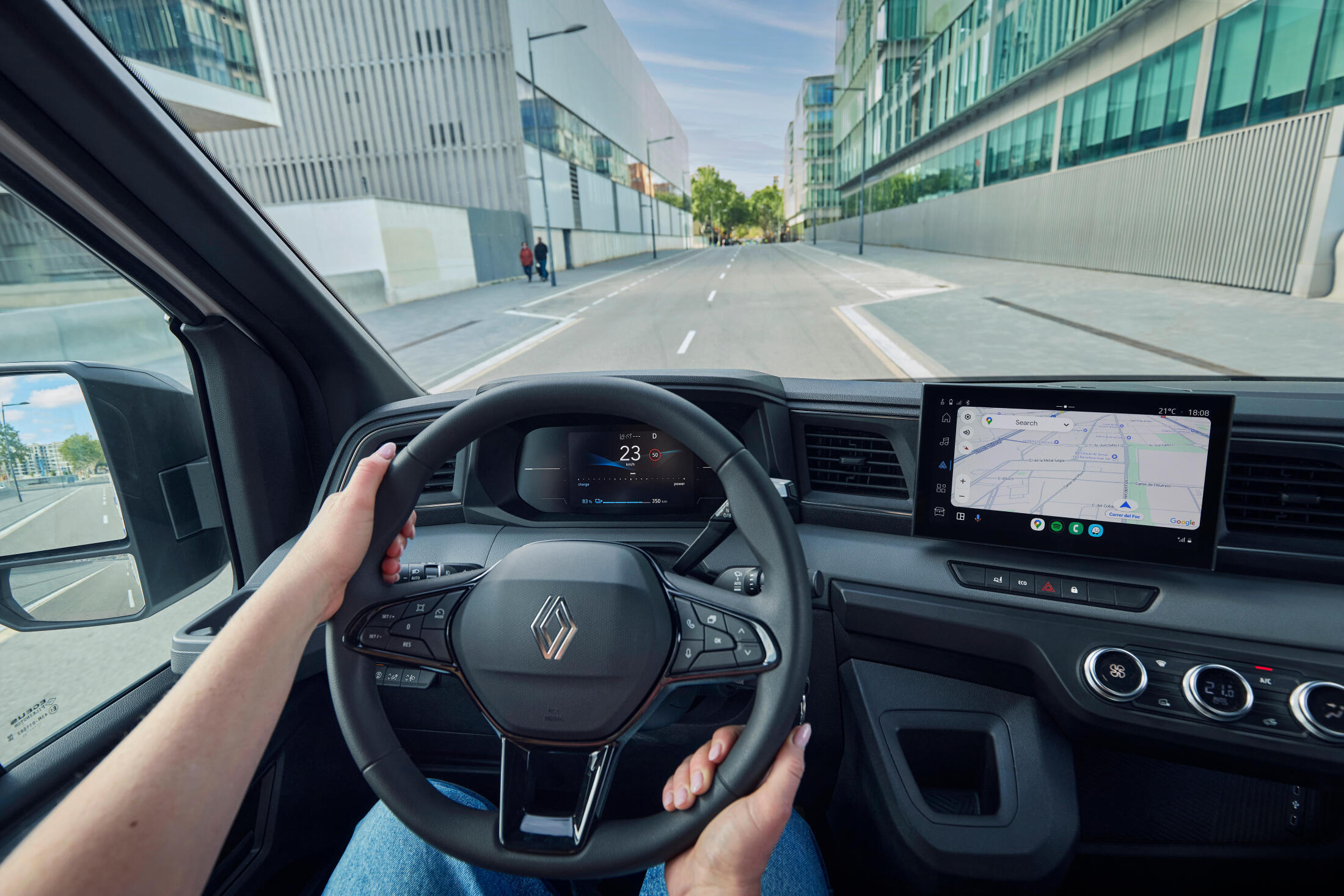 Renault Trucks Master Red EDITION Cabin view