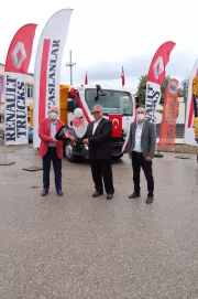 EDİRNE SÜLOĞLU İLÇESİ, RENAULT TRUCKS D-MED KAMYON İLE YEŞERECEK