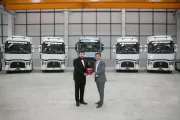 Oktay Kılıç_Oğuzhan Ağır Na kliyat Yo-netim Kurulu Bas-kan - & Sebastien Delepine_Renault Trucks Türkiye Başkanı