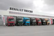 Renault-Trucks_KGL-Tasimacilik_Teslimat_Gorsel_2