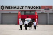 Renault-Trucks-Master-Red-EDITION_Kose-Ticaret_Teslimat-Gorsel-1_2