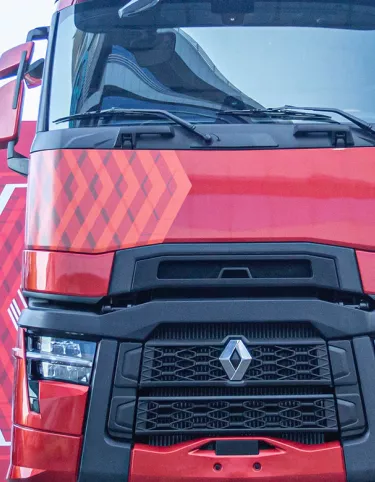 Renault Trucks, Türkiye lasnmanını gerçekleştirdiği yeni T, T High, C ve K araçlarını ülke çapında ticari araç filoları ile buluşturuyor.