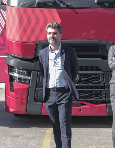 RENAULT TRUCKS’IN YENİ T, C, K SERİLERİ, TÜRKİYE’YE İDDİALI GİRDİ