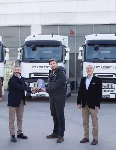 LGT LOJİSTİK’İN YENİ ÇEKİCİLERİ, YENİ RENAULT TRUCKS T SERİSİ