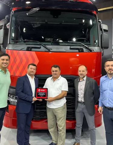 Renault-Trucks_Turna-Global-Lojistik_Görsel