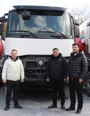 Renault-Trucks_Emir-Hazır-Beton_Teslimat-Gorsel_1