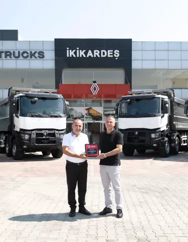 Yusuf-ikikardes_ikikardes-Otomotiv-Genel-Mudur-Yardimcisi-&-Ozkan-Kalo_Golsu-Maden-Yonetim-Kurulu-Baskani