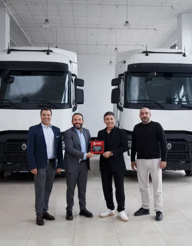 Renault-Trucks_Istanbul-Lojistik_Teslimat_Gorsel-1