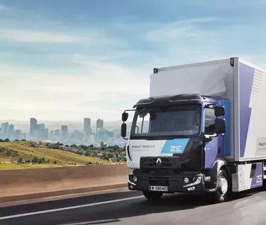 2020 YILINDA RENAULT TRUCKS, PAZARDAKİ YERİNİ KORUMAYI VE MÜŞTERİLERİNE OLAN TAAHHÜDÜNE SADIK KALMAYI BAŞARDI