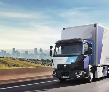 RENAULT TRUCKS, 2023’TEN İTİBAREN TÜM PAZAR SEGMENTLERİ İÇİN ELEKTRİKLİ ARAÇ GAMI SUNACAK